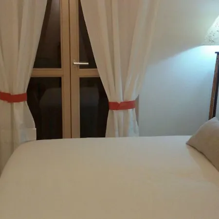 Sguardo Sul Castello Appartement *